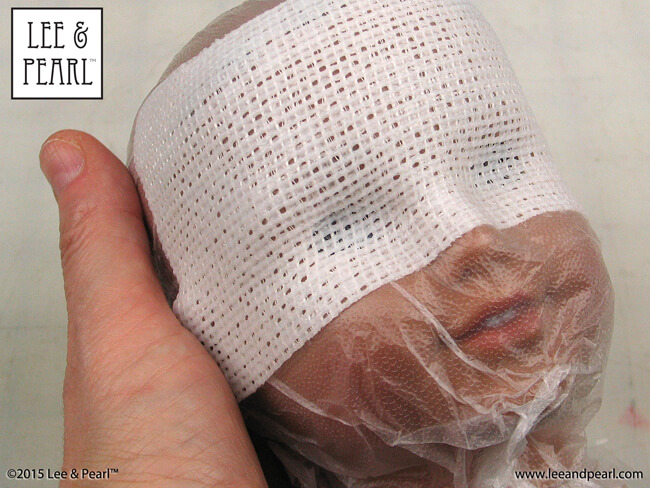 Join Lee & Pearl as we explore making 18" doll / American Girl doll accessories using the new thermoplastic cosplay and costume material KobraCast in our October 2015 Newsletter.