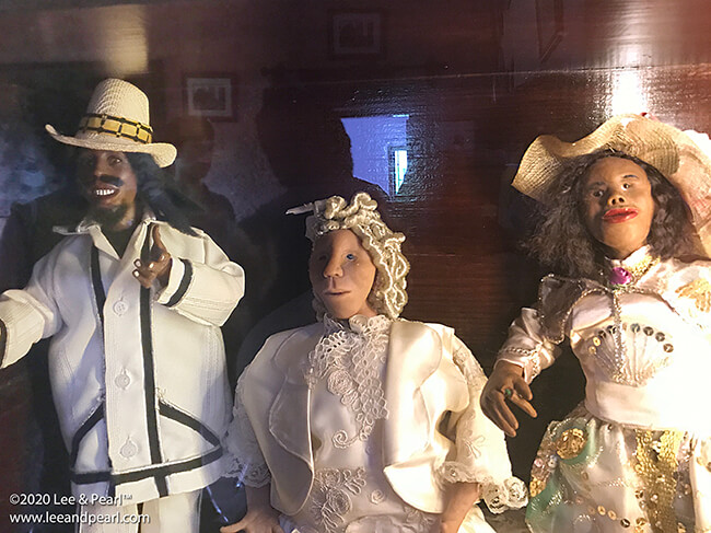 We’ve got a newsletter treat this week! Join Lee in JAMAICA as she goes fabric shopping in Ocho Rios and finds sewing machines — and beautiful dolls — in the mountains at the Bob Marley birthplace museum.