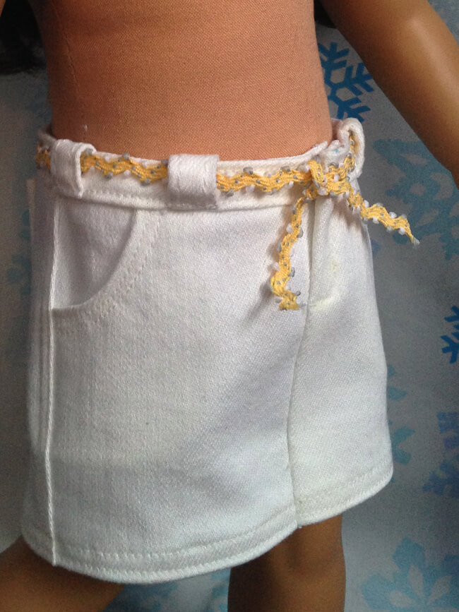 Made with Lee & Pearl Pattern #1041: Slim Skirts — Denim and Pencil Skirts for 18" Dolls