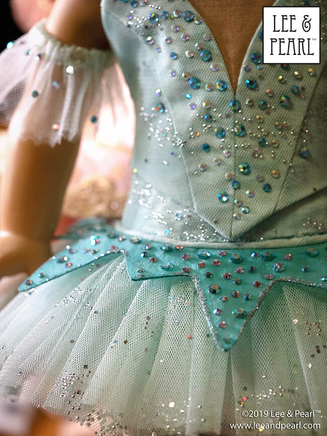 We are thrilled to announce the release of Lee & Pearl Pattern 1074: Mix-and-Match Ballet Costume Accessories — Tutu Plates, Sleeve Ruffles and Sleeve Puffs for 18 Inch American Girl dolls. This versatile pattern is the perfect complement to our popular Ballet Performance patterns, and the perfect way to accessorize your doll’s dance costumes — even purchased tutus!