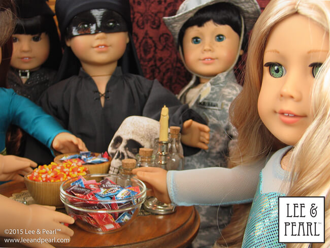 Come to the Lee & Pearl Halloween Party! We made a dozen beautiful costumes and cosplay for our 18" / American Girl dolls, with complete pattern references, fabric suggestions, accessory links and tutorials and prop suggestions. Join the party in the Lee & Pearl October 2015 Newsletter at http://www.leeandpearl.com/2015_10_newsletter.html#halloween_party
