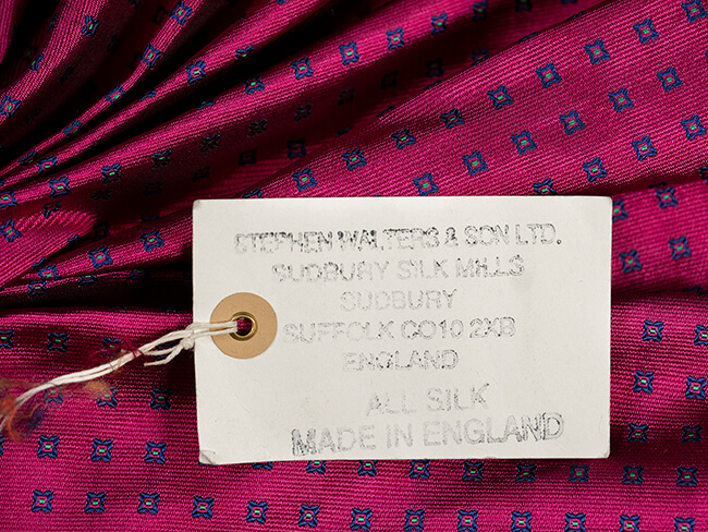 Give yourself a gift this year! The 2021 Lee & Pearl Holiday Mystery Bags arrive in our Etsy store TODAY Monday Dec 6 at 12 noon, central time. You've been so good all year and now you deserve something special — and we've tucked something special into each bag. Read our newsletter to find out about the specialty silks we acquired from a custom silk accessories manufacturer in Baltimore. Some of these materials come from the famous Sudbury mills in England, the same mills that created the bespoke fabrics for Princess Diana’s wedding gown!