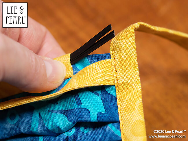 Handmade batik fabric face masks are now available in the Lee & Pearl Etsy store. We make these masks ourselves using our own pattern, which features the innovative NO GAP STRAP — a separate strap, cut slightly shorter than the mask to maintain tension across the top of the mask, while allowing the fabric underneath to conform to the shape of your nose. No more fogged glasses with our NO GAP STRAP!