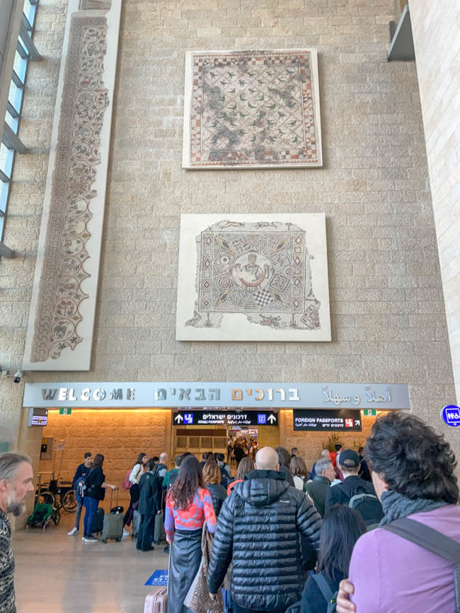 Lee & Pearl Went to ISRAEL — Part One. Join us as we explore Tel Aviv's history, architecture and amazing shopping — including the Old Jaffa flea market, Carmel Market, Levinksy Market, HaTikva Market, the weird and wonderful Dizengoff Center and the Nahalat Binyamin Street textile district, where we purchased fabulous fabric! Stay tuned next week as we venture out of Tel Aviv to Caesarea, Haifa and of course, Jerusalem.