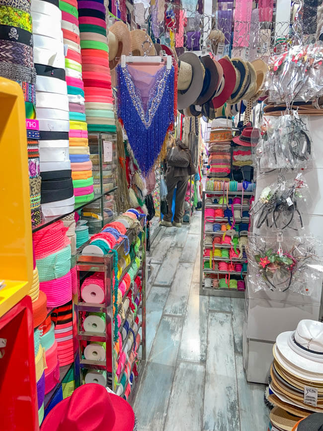 Lee & Pearl Went to ISRAEL — Part One. Join us as we explore Tel Aviv's history, architecture and amazing shopping — including the Old Jaffa flea market, Carmel Market, Levinksy Market, HaTikva Market, the weird and wonderful Dizengoff Center and the Nahalat Binyamin Street textile district, where we purchased fabulous fabric! Stay tuned next week as we venture out of Tel Aviv to Caesarea, Haifa and of course – Jerusalem.