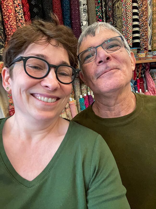 Lee & Pearl Went to ISRAEL — Part One. Join us as we explore Tel Aviv's history, architecture and amazing shopping — including the Old Jaffa flea market, Carmel Market, Levinksy Market, HaTikva Market, the weird and wonderful Dizengoff Center and the Nahalat Binyamin Street textile district, where we purchased fabulous fabric! Stay tuned next week as we venture out of Tel Aviv to Caesarea, Haifa and of course – Jerusalem.